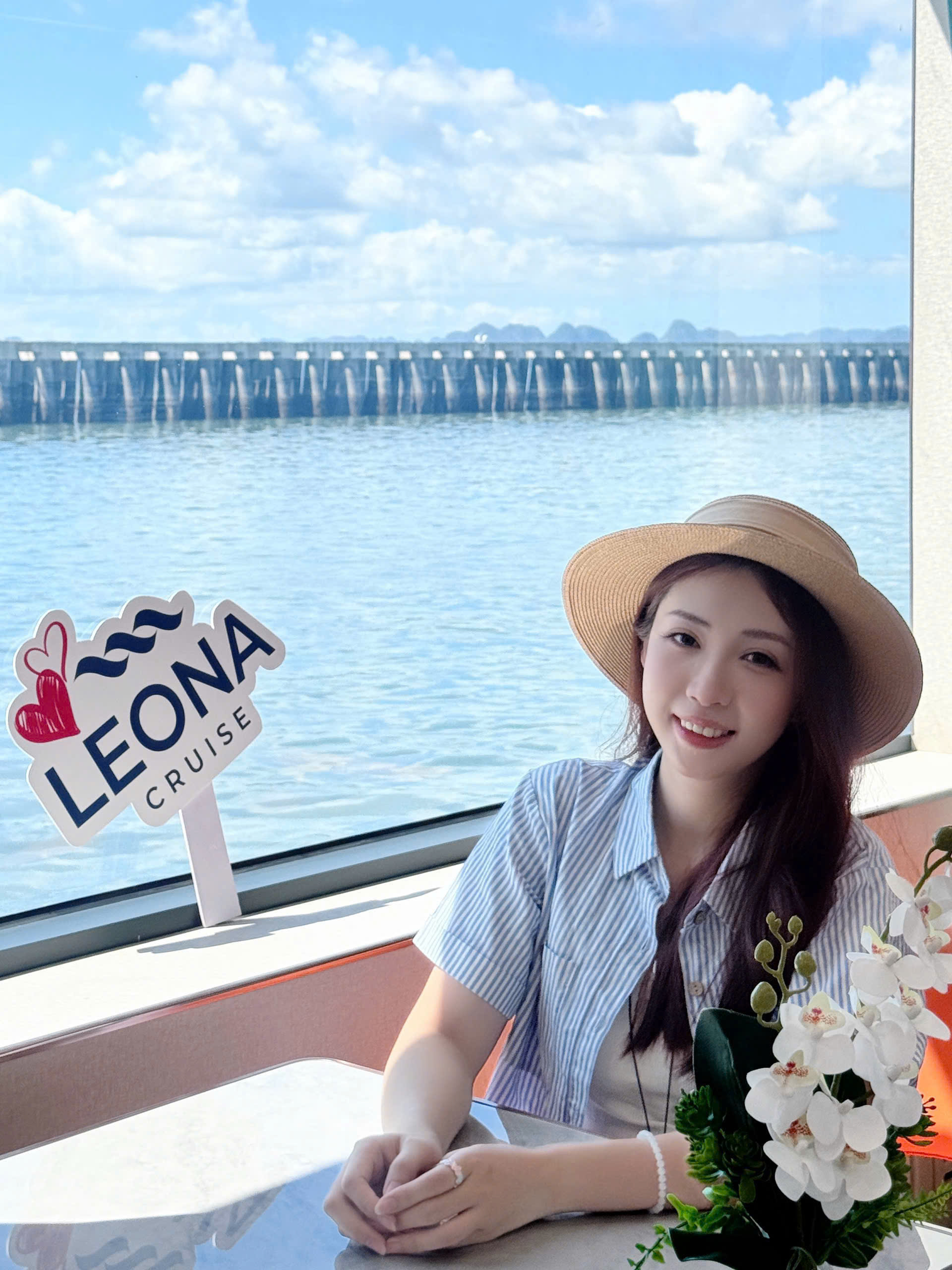 lua-chon-goc-song-ao-tren-du-thuyen-ha-long-leona-cruise