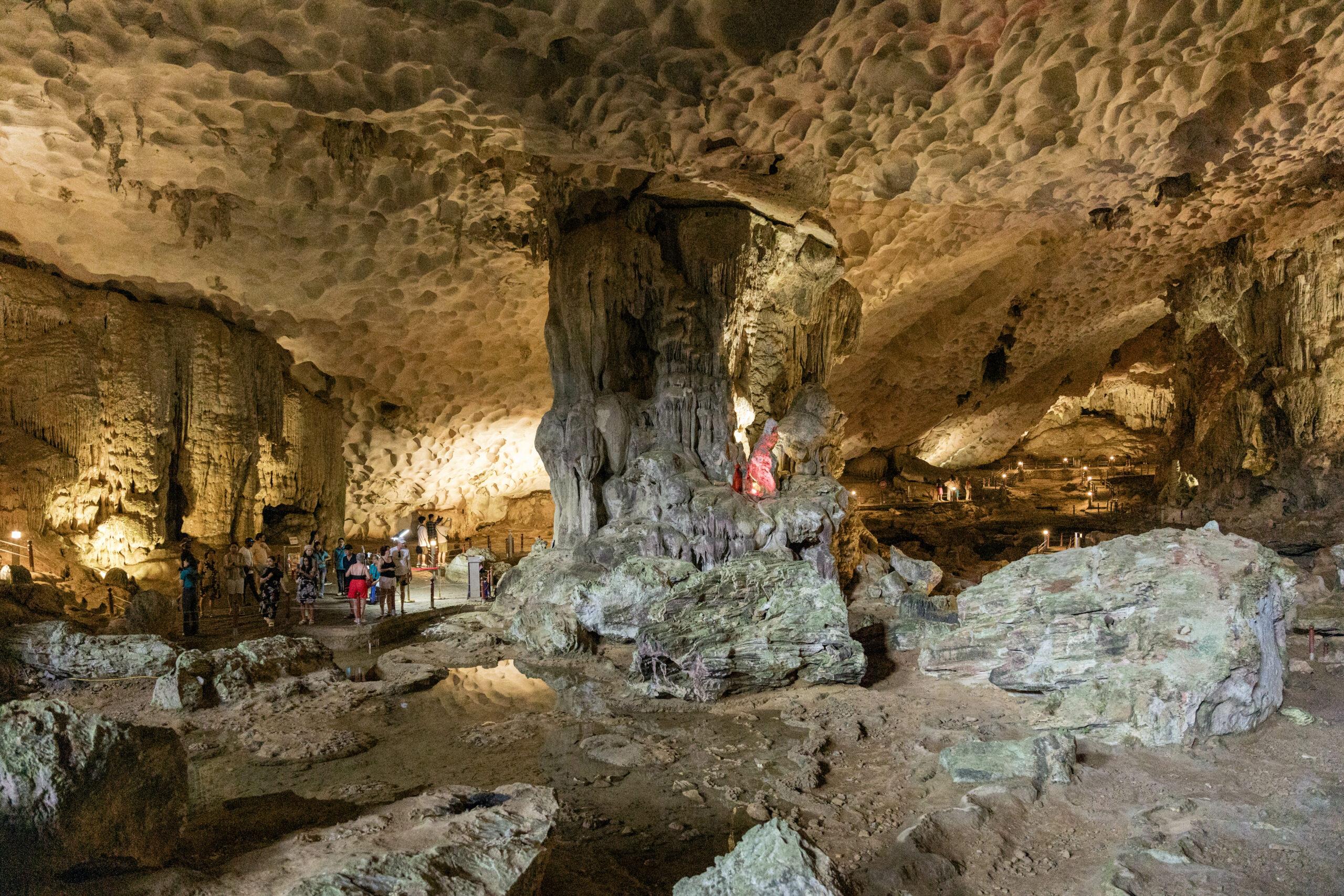 kinh-nghiem-tham-quan-hang-sung-sot